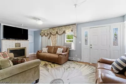 32 Valley View Dr, Mine Hill, NJ 07803 - Photo 14