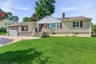 32 Valley View Dr, Mine Hill, NJ 07803 - Photo 1