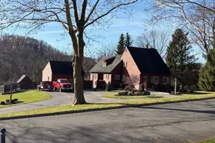 41 Uptom Pine Rd, Clinton Township, NJ 08833 - Photo 1