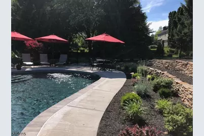 41 Uptom Pine Rd, Clinton Township, NJ 08833 - Photo 10