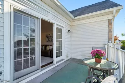 36 Silicon Dr, Woodland Park, NJ 07424 - Photo 34