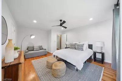85 Ridge Dr, Livingston, NJ 07039 - Photo 28