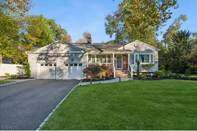 39 Woodbrook Cir, Westfield, NJ 07090 - Photo 4