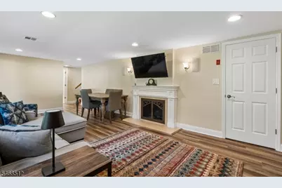 39 Woodbrook Cir, Westfield, NJ 07090 - Photo 20
