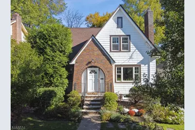 22 Undercliff Road, Millburn, NJ 07041 - Photo 32
