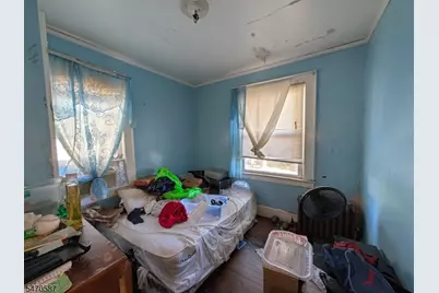 7 Whitman Ave, East Orange, NJ 07017 - Photo 32