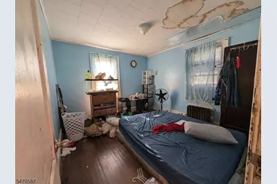 7 Whitman Ave, East Orange, NJ 07017 - Photo 24