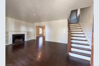 7 Whitman Ave, East Orange, NJ 07017 - Photo 8