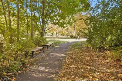 4 Fairview Pl #3, Morristown, NJ 07960 - Photo 28