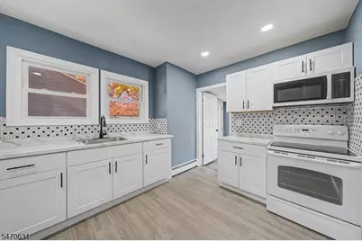 520 Grand Ave, Hackettstown, NJ 07840 - Photo 8