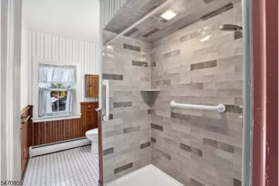 88 Broad St, Flemington, NJ 08822 - Photo 16