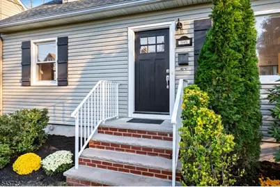 545 Cumberland St, Westfield, NJ 07090 - Photo 2