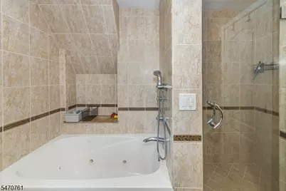 723 Bryant St, Rahway, NJ 07065 - Photo 36