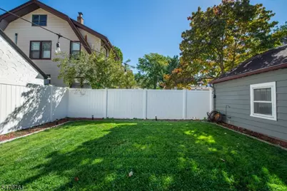 723 Bryant St, Rahway, NJ 07065 - Photo 44