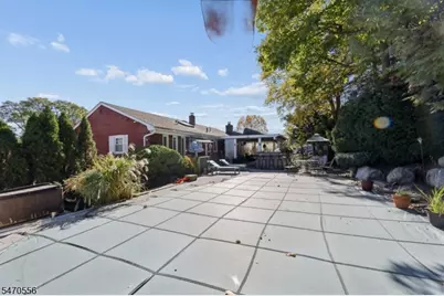 150 Avenue B, Haledon, NJ 07508 - Photo 10