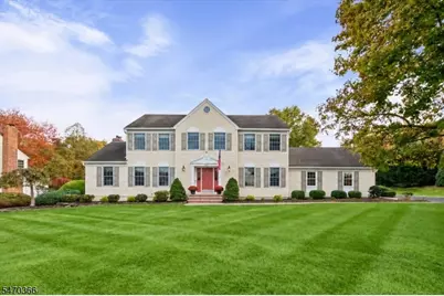 328 Rolling Knolls Way, Bridgewater, NJ 08807 - Photo 2