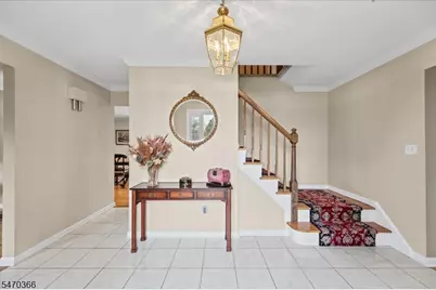 328 Rolling Knolls Way, Bridgewater, NJ 08807 - Photo 4