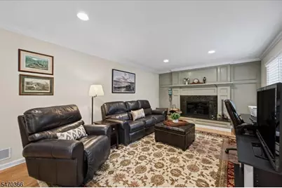 328 Rolling Knolls Way, Bridgewater, NJ 08807 - Photo 10
