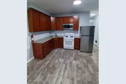 310 Halsted St, East Orange, NJ 07018 - Photo 2