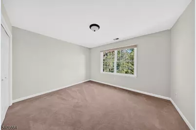 20 McPherson Dr, Raritan Township, NJ 08822 - Photo 30