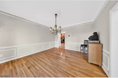 20 McPherson Dr, Raritan Township, NJ 08822 - Photo 8