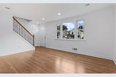 111 Fairchild Ave, Morris Township, NJ 07950 - Photo 4