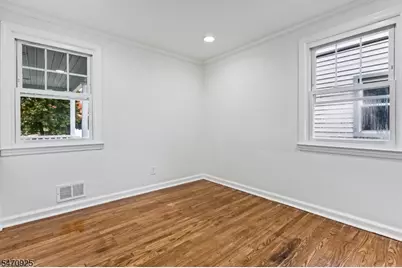 111 Fairchild Ave, Morris Township, NJ 07950 - Photo 6