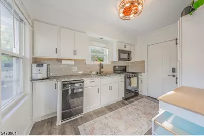 72 4th St Unit #2, South Orange, NJ 07079 - Photo 12