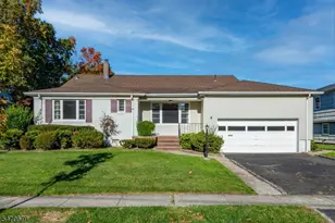 4 Craig Rd, Springfield, NJ 07081 - Photo 1