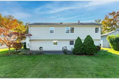 4 Craig Rd, Springfield, NJ 07081 - Photo 18