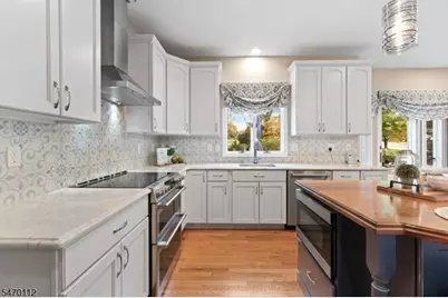 237 Monroe Ave, Montgomery Township, NJ 08502 - Photo 12