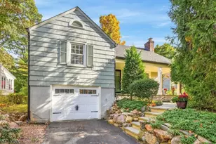 48 Freeman St, Roseland, NJ 07068 - Photo 1
