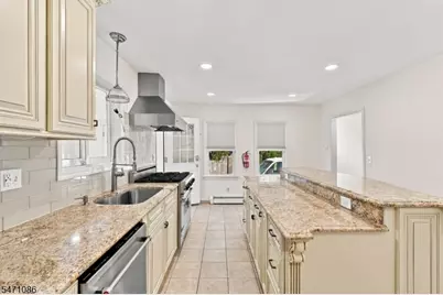 16 Mount Pleasant Ave, Hanover Township, NJ 07981 - Photo 12