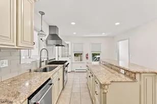 16 Mt Pleasant Ave, Hanover Township, NJ 07981 - Photo 12