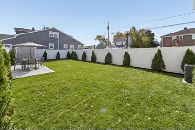 630 E Elm St, Linden, NJ 07036 - Photo 26