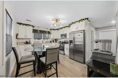1308 Green St, Manville, NJ 08835 - Photo 14