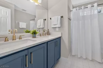 43 Crestview Dr, Clinton Township, NJ 08809 - Photo 26