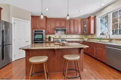 43 Crestview Dr, Clinton Township, NJ 08809 - Photo 14