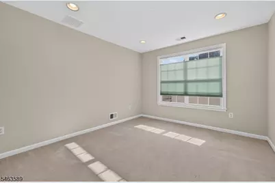 43 Crestview Dr, Clinton Township, NJ 08809 - Photo 24