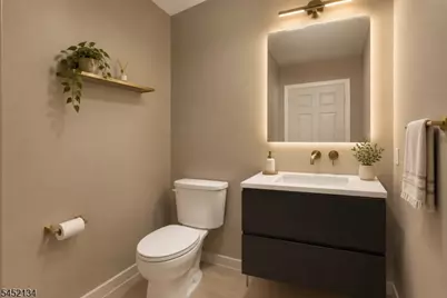 1008 Robin Ct, Green Brook Township, NJ 08812 - Photo 14