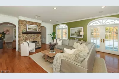 11 N Pocono Rd, Mountain Lakes, NJ 07046 - Photo 6