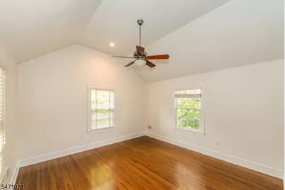 11 N Pocono Rd, Mountain Lakes, NJ 07046 - Photo 32