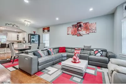 37 Wildwood Ave, Woodbridge Township, NJ 08863 - Photo 8
