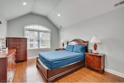 37 Wildwood Ave, Woodbridge Township, NJ 08863 - Photo 34