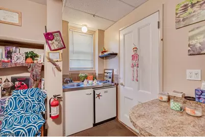 201 W Union Ave, Bound Brook, NJ 08805 - Photo 28