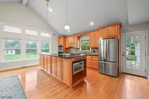 215 Dead Tree Run Rd, Montgomery Township, NJ 08502 - Photo 18