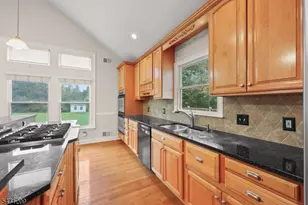 215 Dead Tree Run Rd, Montgomery Township, NJ 08502 - Photo 22