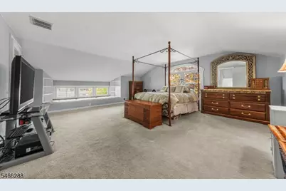 540 Rolling Hills Rd, Bridgewater Twp., NJ 08807 - Photo 14