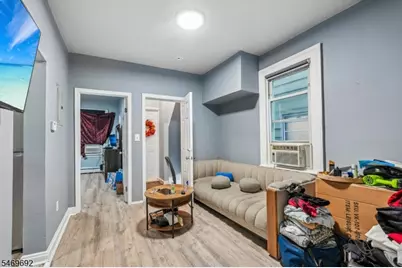 24 20th Ave, Paterson, NJ 07501 - Photo 22