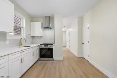 106 Elmwood Ave #2, East Orange, NJ 07018 - Photo 10